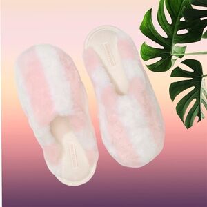 NEW VICTORIA'S SECRET Heritage Stripe Closed-Toe Faux Fur Slippers